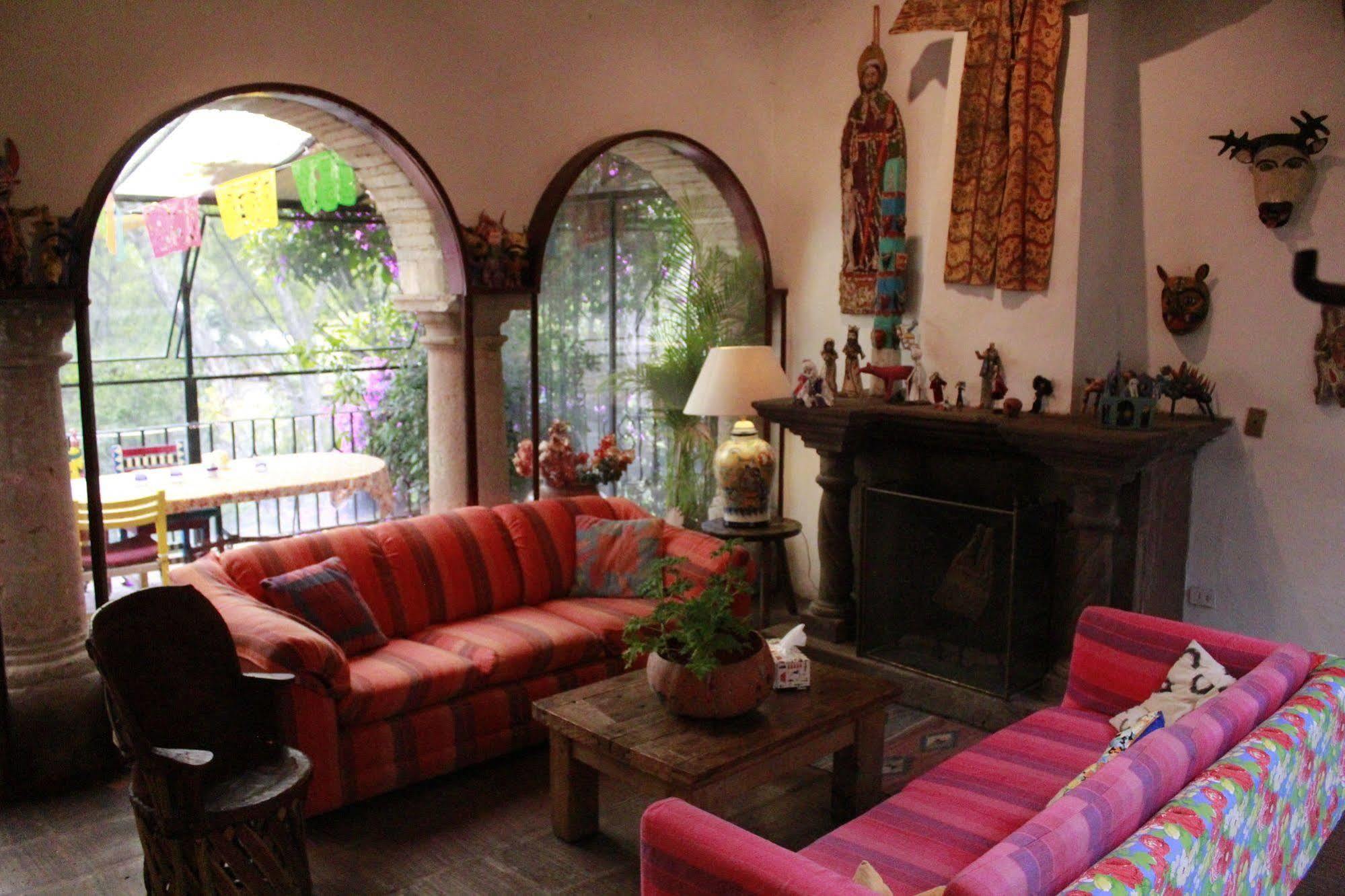 Casa De Los Espiritus Alegres By Rotamundos Guanajuato Bagian luar foto